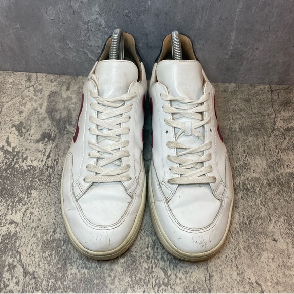 Veja V-10 Leather Sneakers Women's sz 10 - Picture 2 of 8